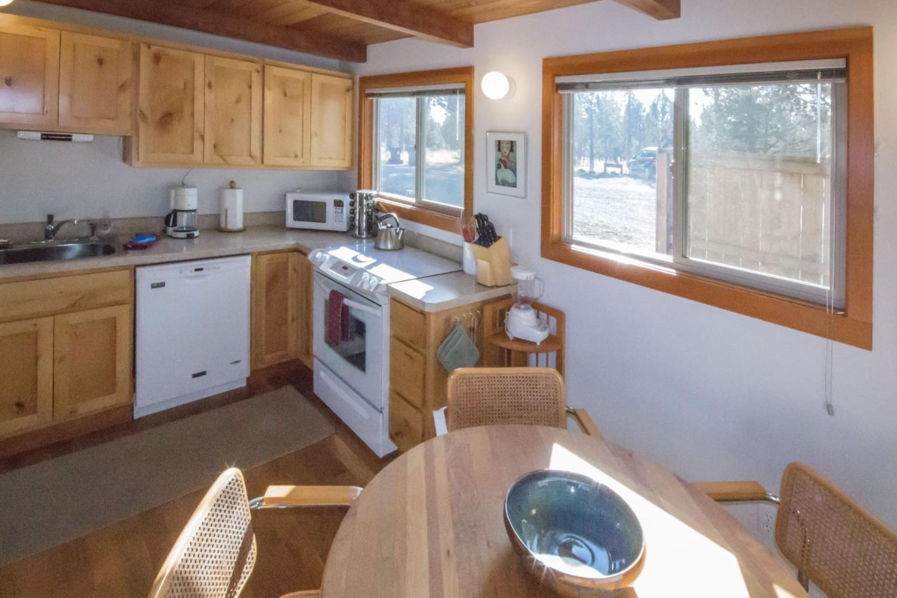 Meadow View Cabin Sisters Esterno foto